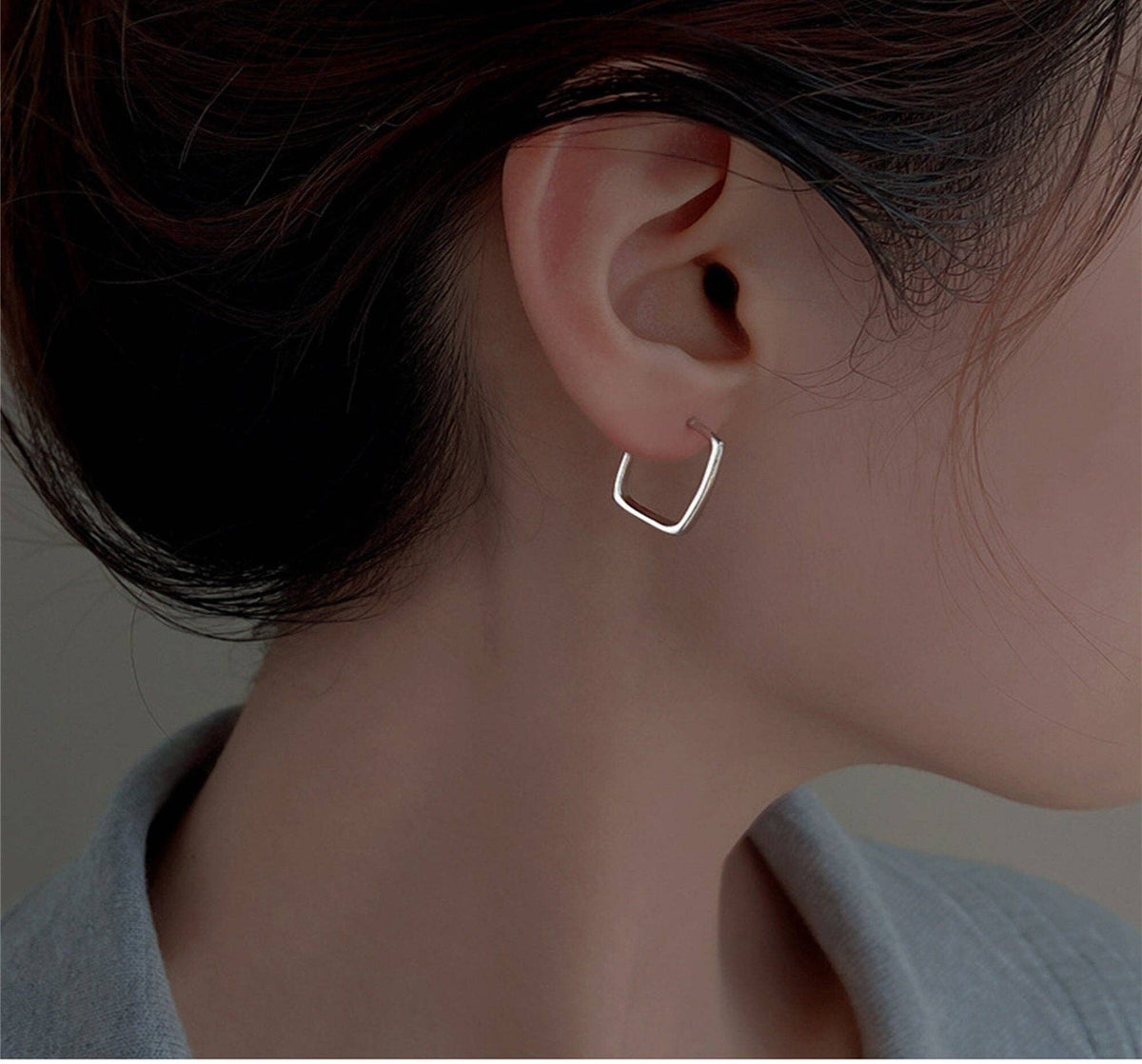 Gold Minimalist Square Hoop Earrings in 925 Sterling Silver